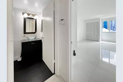850 N Miami Ave #W-1903, Miami, FL 33136 - Photo 25