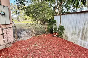518 NW 47th Ct, Oakland Park, FL 33309 - Photo 15