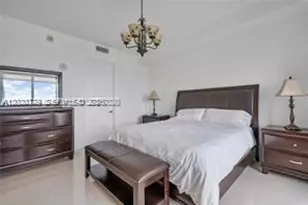 18201 Collins Ave, Sunny Isles Beach, FL 33160 - Photo 15