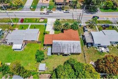 2240 NW 175th St, Miami Gardens, FL 33056 - Photo 35