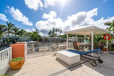 1330 NE 105th St #301, Miami Shores, FL 33138 - Photo 17