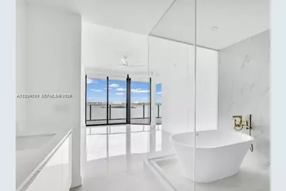 700 NE 24th St #1006, Miami, FL 33137 - Photo 15