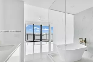 700 NE 24th St, Miami, FL 33137 - Photo 15