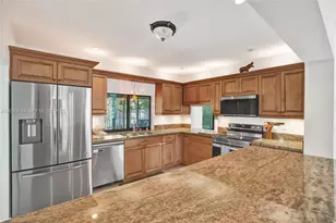 480 SW 55th Ave, Plantation, FL 33317 - Photo 15