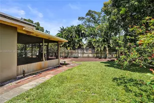480 SW 55th Ave, Plantation, FL 33317 - Photo 47