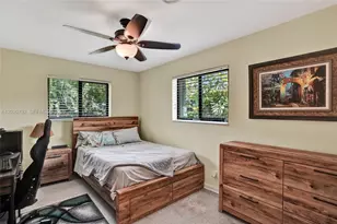 480 SW 55th Ave, Plantation, FL 33317 - Photo 29