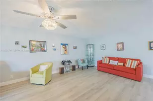 [Address not provided], West Palm Beach, FL 33411 - Photo 19