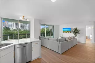 19101 NE 36th Ct, Aventura, FL 33180 - Photo 7