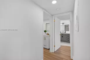 19101 NE 36th Ct, Aventura, FL 33180 - Photo 25