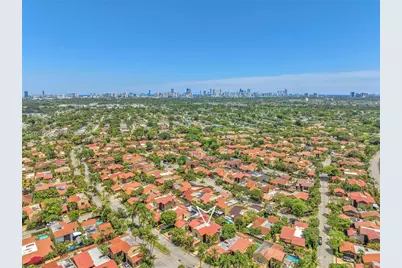 1010 NE 204th Ter, Miami, FL 33179 - Photo 51