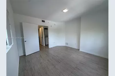 1801 SW 32nd Ave #205, Miami, FL 33145 - Photo 11