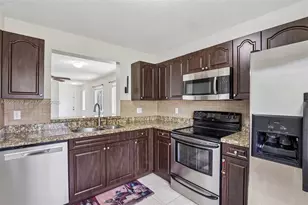 6235 SW 47th Manor, Davie, FL 33314 - Photo 11