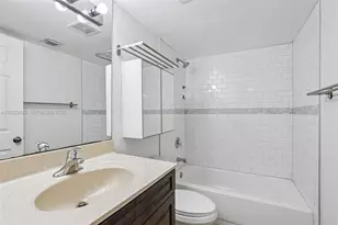 6235 SW 47th Manor, Davie, FL 33314 - Photo 17