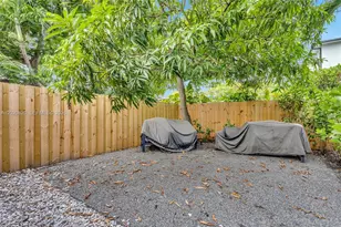 1015 W Las Olas Blvd, Fort Lauderdale, FL 33312 - Photo 13