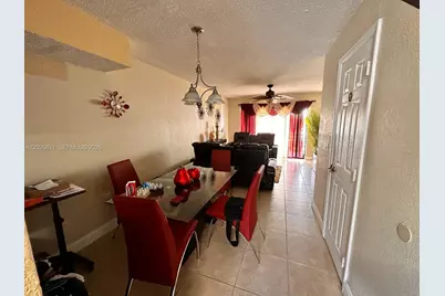 5953 W 28th Ave #24, Hialeah, FL 33016 - Photo 3
