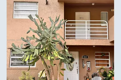 5953 W 28th Ave #24, Hialeah, FL 33016 - Photo 1