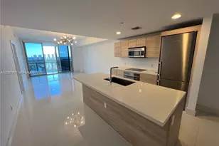 16385 Biscayne Blvd, North Miami Beach, FL 33160 - Photo 11