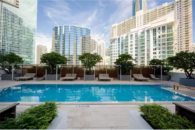 1300 Brickell Bay Dr #1601, Miami, FL 33131 - Photo 43