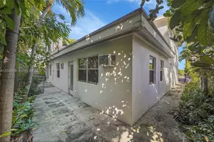 620 86th St, Miami Beach, FL 33141 - Photo 11