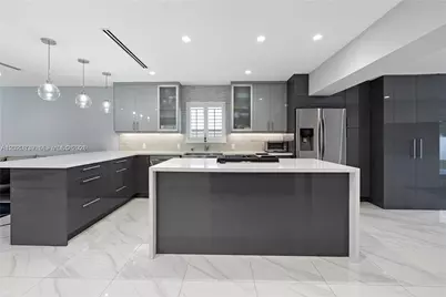1239 Washington St #1239, Hollywood, FL 33019 - Photo 9