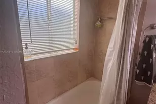 7737 SW 88th St, Miami, FL 33156 - Photo 11