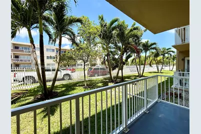 1460 NE 169th St #108, North Miami Beach, FL 33162 - Photo 15