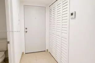 1460 NE 169th St, North Miami Beach, FL 33162 - Photo 13