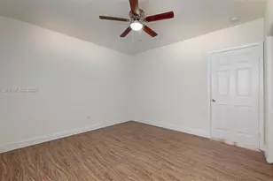 74 W 15th St, Hialeah, FL 33010 - Photo 17