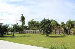496 SW 9th Ave, Florida City, FL 33034 - Photo 19