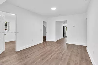 2636 SW 29th Ct, Miami, FL 33133 - Photo 3