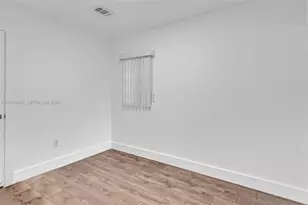 2636 SW 29th Ct, Miami, FL 33133 - Photo 5