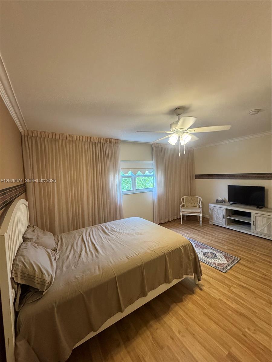 6731 Cypress Rd #410 main architectural view