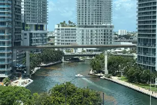41 SE 5th St, Miami, FL 33131 - Photo 1