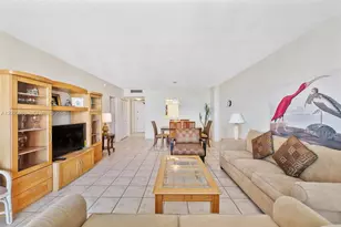 5601 Collins Ave, Miami Beach, FL 33140 - Photo 11
