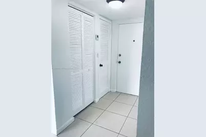 17600 NW 68th Ave #B3006, Hialeah, FL 33015 - Photo 17