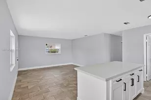 900 Sharazad Blvd, Opa-Locka, FL 33054 - Photo 13