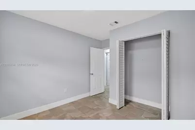 900 Sharazad Blvd, Opa-Locka, FL 33054 - Photo 15