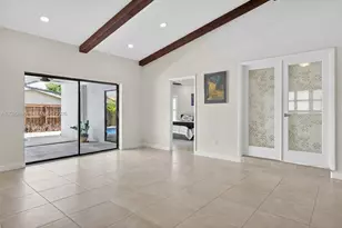 10407 NW 5th St, Plantation, FL 33324 - Photo 11