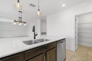 652 Samuel, Davenport, FL 33837 - Photo 11