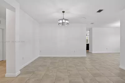 2371 SE 1st Ct, Homestead, FL 33033 - Photo 13