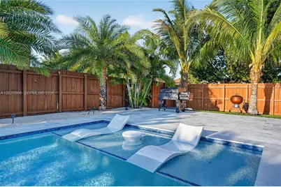 2371 SE 1st Ct, Homestead, FL 33033 - Photo 51