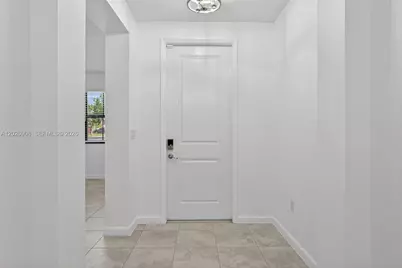 2371 SE 1st Ct, Homestead, FL 33033 - Photo 5