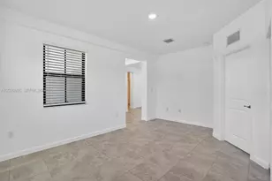 2371 SE 1st Ct, Homestead, FL 33033 - Photo 7