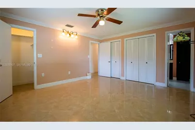 14060 SW 82nd Ave, Palmetto Bay, FL 33158 - Photo 13