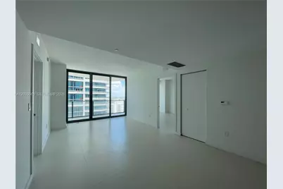 1300 S Miami #2709, Miami, FL 33130 - Photo 7