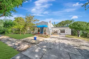 860 NE 127th St, North Miami, FL 33161 - Photo 29