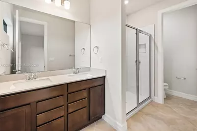 4488 E Appleton Cir E, Oakland Park, FL 33309 - Photo 17