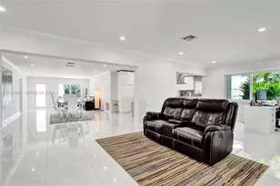 4662 NW 99th Ave, Sunrise, FL 33351 - Photo 17