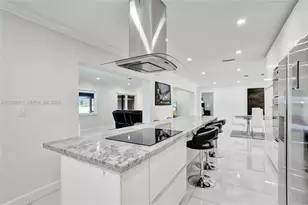 4662 NW 99th Ave, Sunrise, FL 33351 - Photo 13