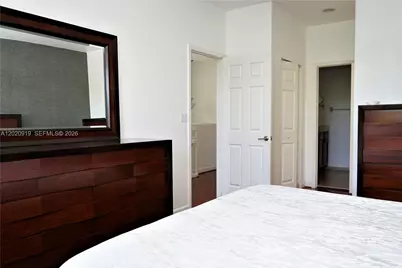 3365 W 91st Ter #3365, Hialeah, FL 33018 - Photo 17